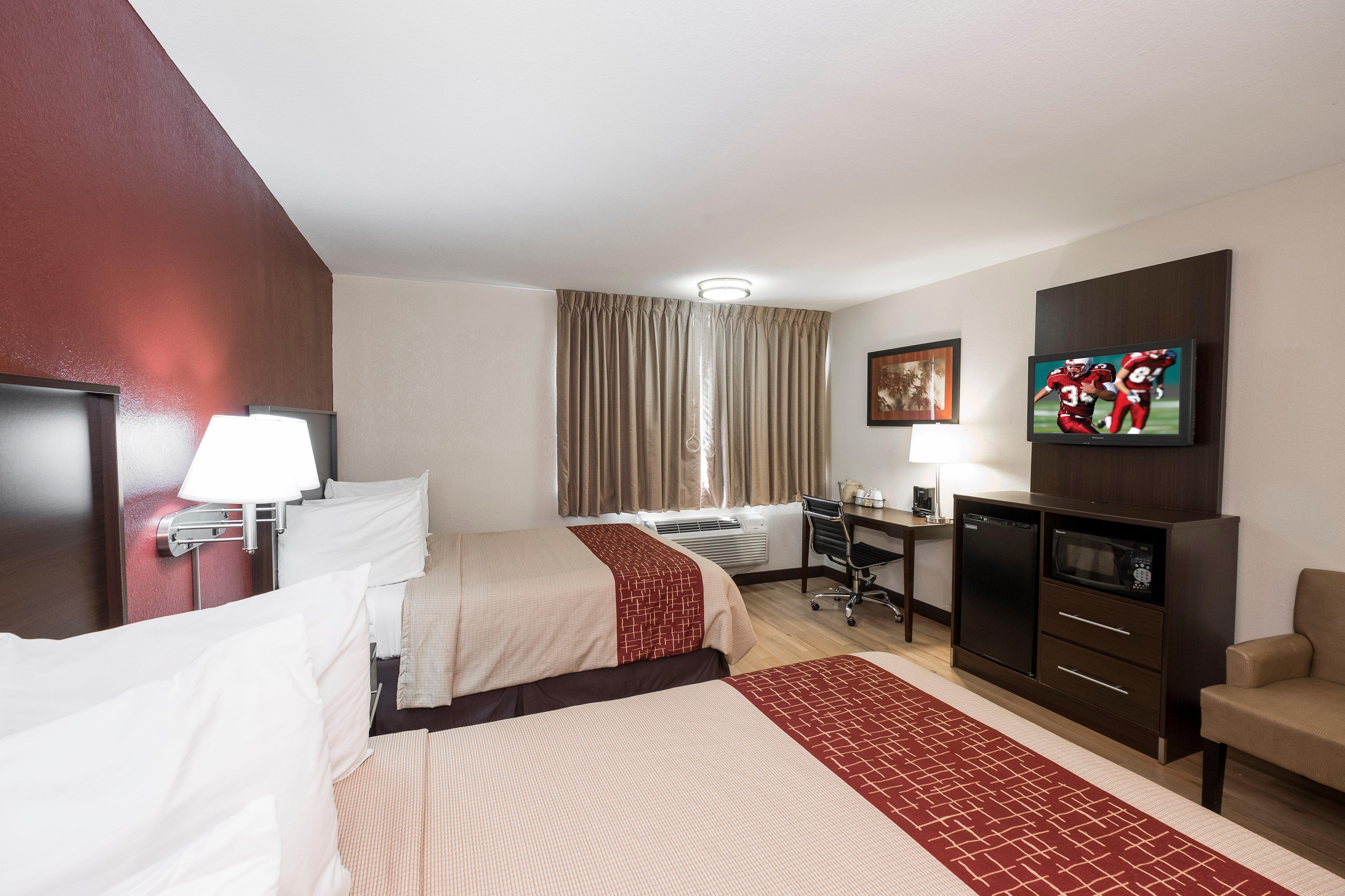 Red Roof Inn Plus+ Poughkeepsie Exterior foto